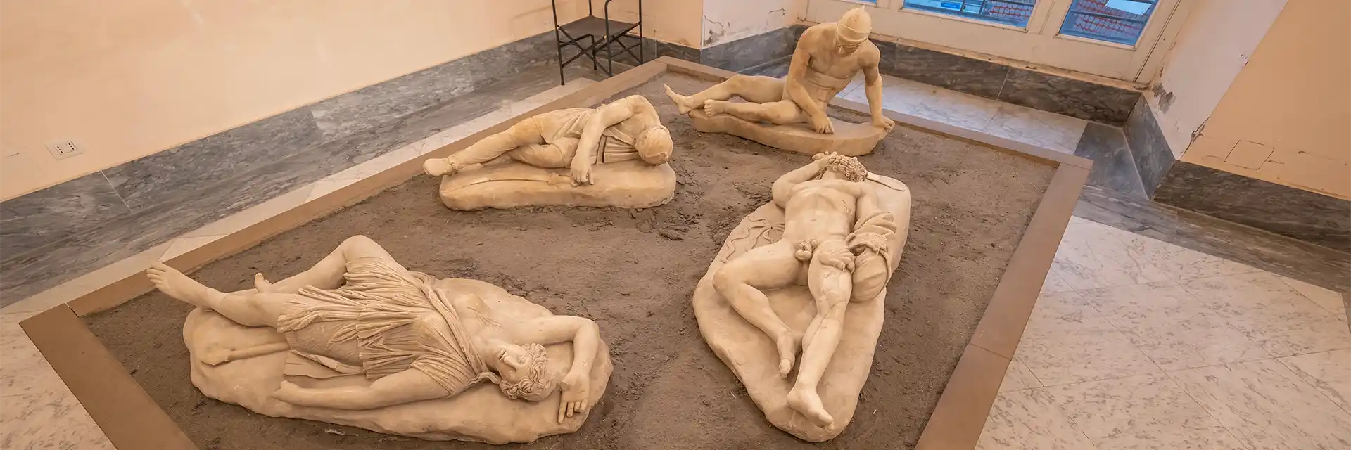 Day 5 There Will Be Bodies: A Flavia Albia Journey to the Bay of Naples